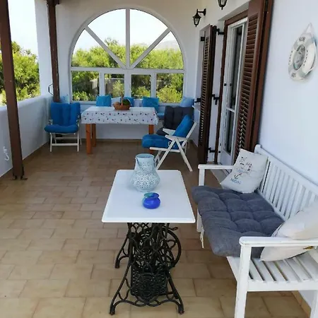 Vacation House With Great Sea View